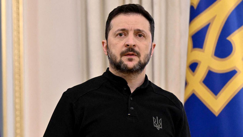 Fearing Winter Assault That Could 'Shatter' Ukraine, Zelensky Hopes for Ceasefire