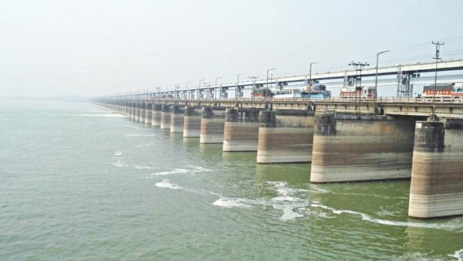 Bangladesh Presses India to Renew Ganges Water-Sharing Treaty