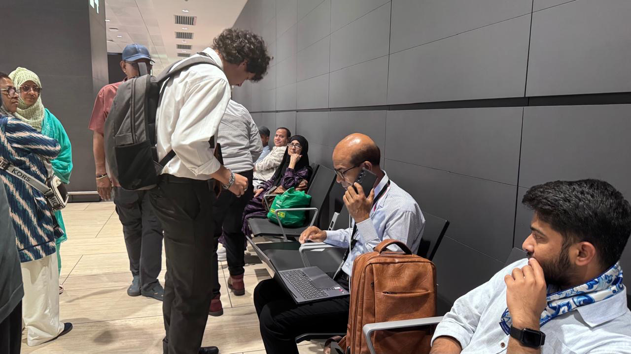 Biman BG-306 Strands 260 Passengers at Rome Fiumicino for Over 28 Hours After Technical Fault