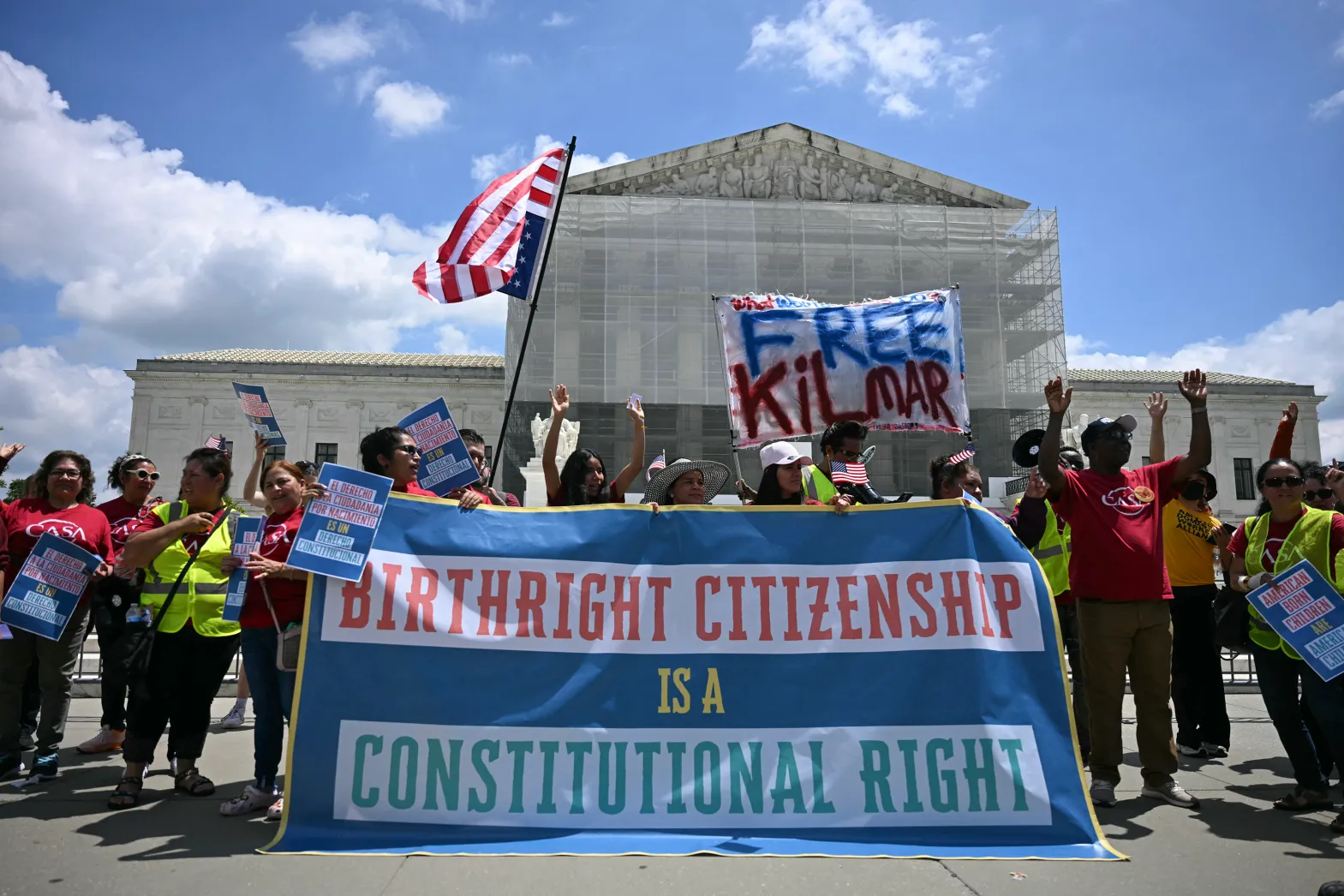 US Supreme Court Rejects Trump Bid to End Birthright Citizenship