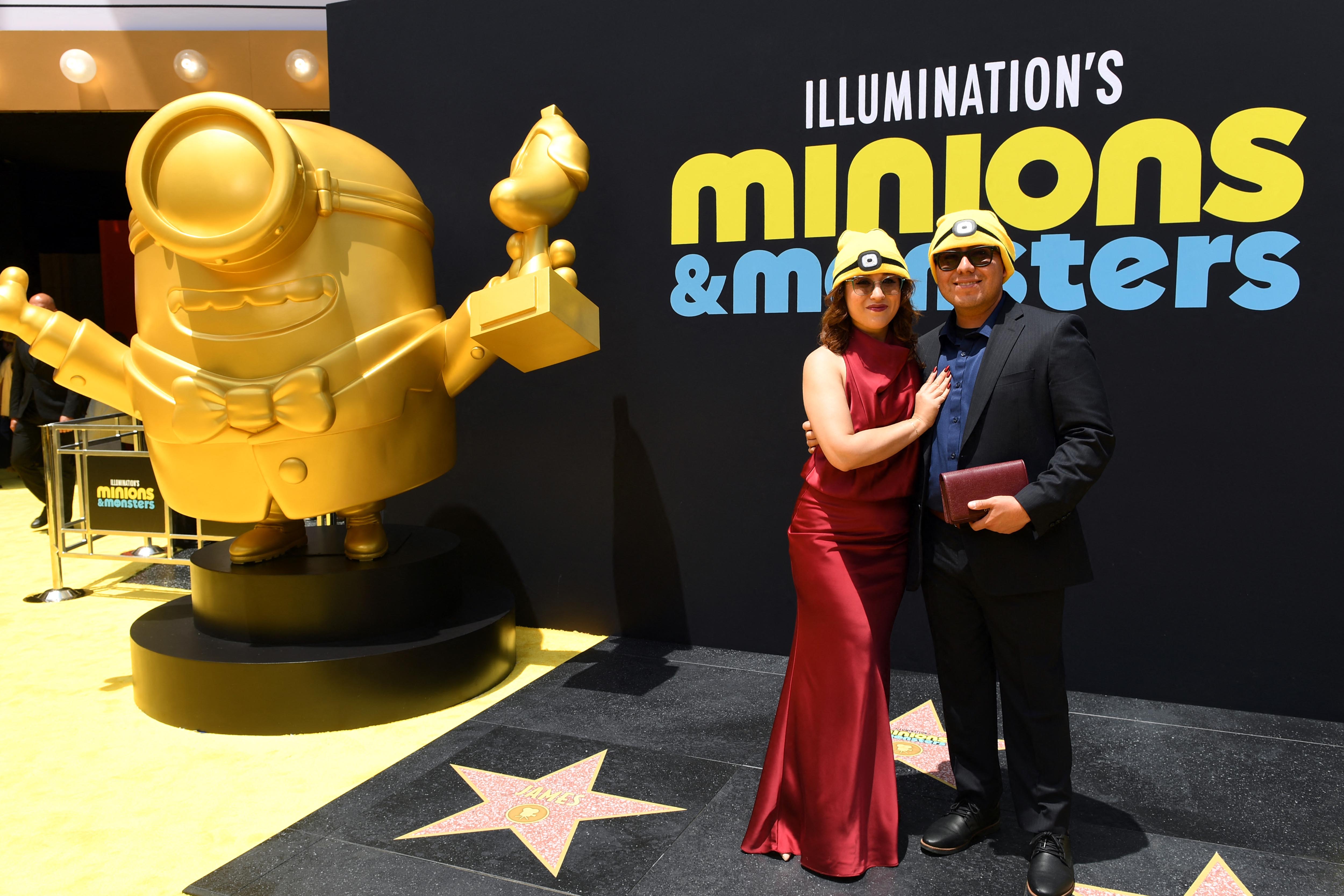 Banana!: 'Minions' knocks 'Toy Story' off N.America box office perch